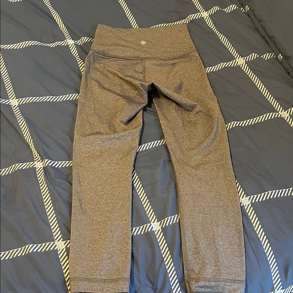 Lululemon Charcoal Gray 23” Align Leggings
